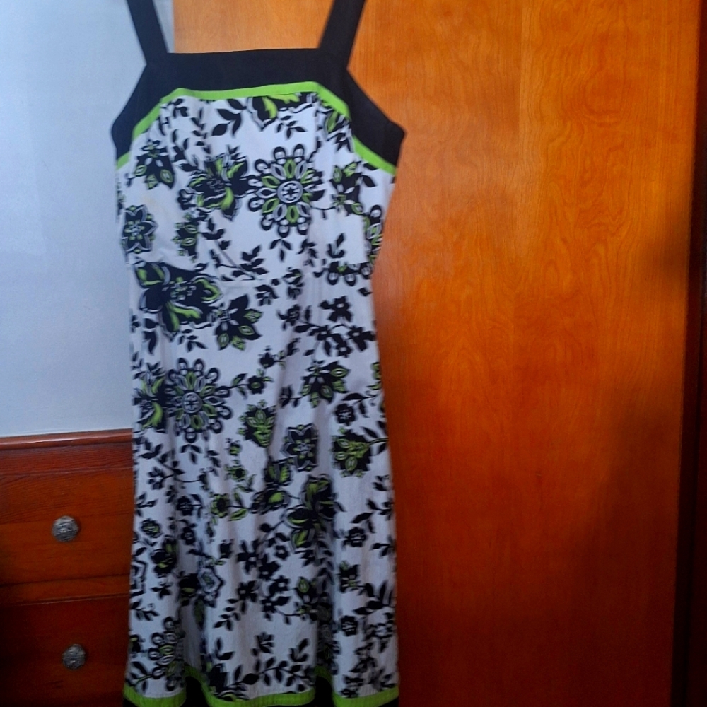 Floral Black and Green Dress. New Never Worn.